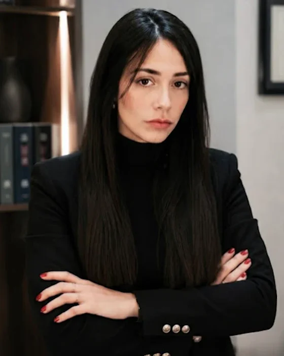 Júlia Gimenes, advogada em Araraquara